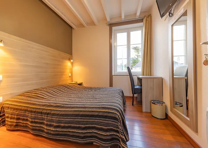 Le John Steele * Sainte-Mère-Église